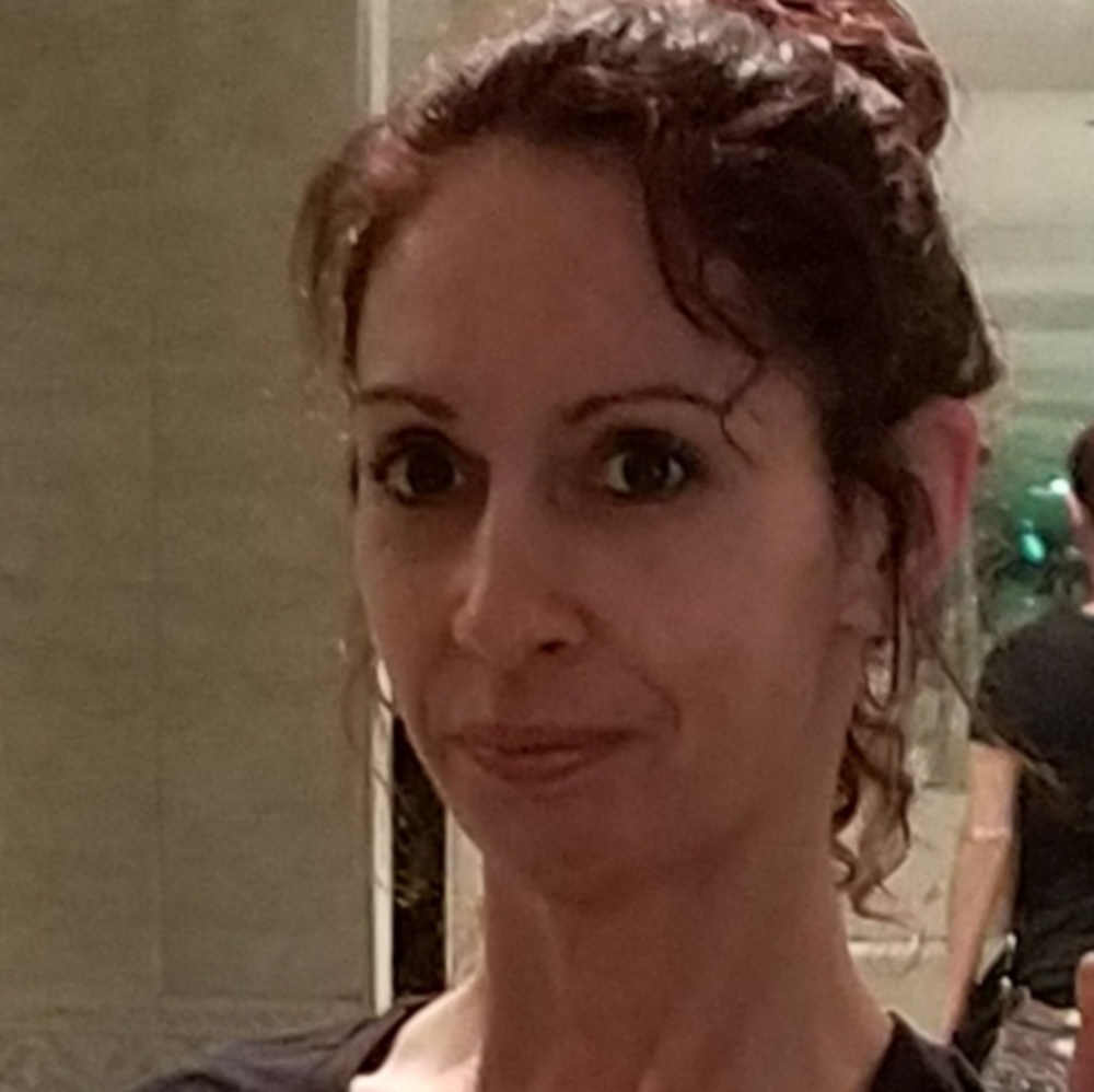 Meet your Posher, Jacqueline